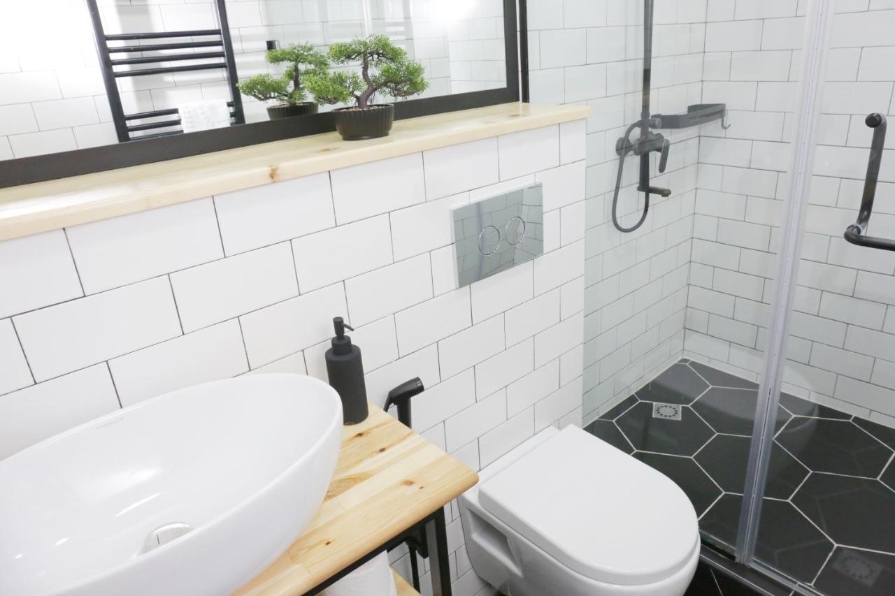 Cibola Boutique - C Apartment Tbilisi Ngoại thất bức ảnh